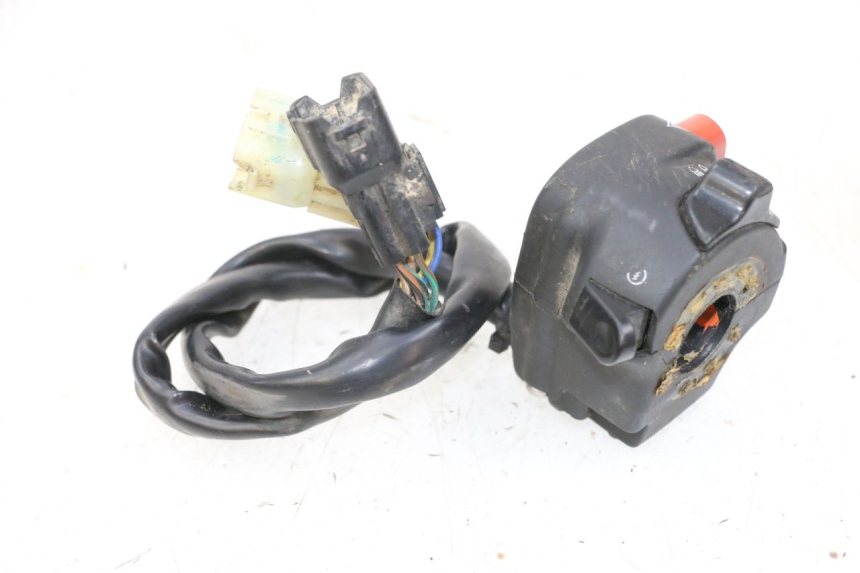 photo de COMMUTATORE SINISTRO YAMAHA YFM R RAPTOR 250 (2008 - 2014) - Primo piano tecnico