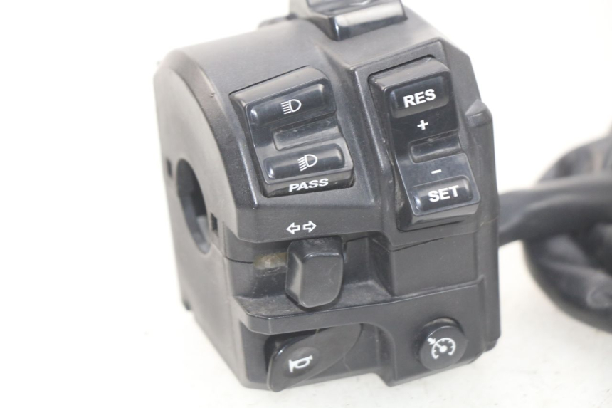 photo de COMMUTATORE SINISTRO YAMAHA YP T-MAX TMAX 530 (2017 - 2020) - Ricambio usato controllato