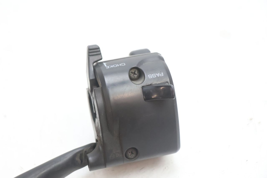photo de MANUBRIO SINISTRO KAWASAKI ZX-6R ZX6R 600 (1995 - 1997) - Altra angolazione