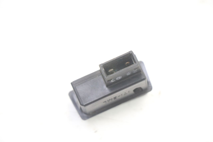 photo de COMMUTATORE CLACSON APRILIA ATLANTIC 125 (2003 - 2009) - Altra angolazione