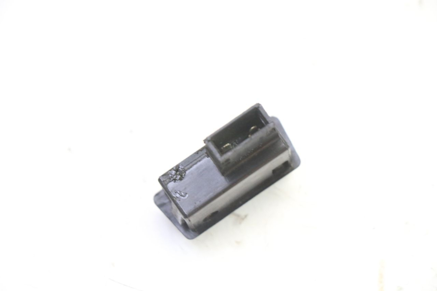 photo de COMMUTATORE CLACSON SYM FIDDLE 3 III 50 (2014 - 2020) - Altra angolazione