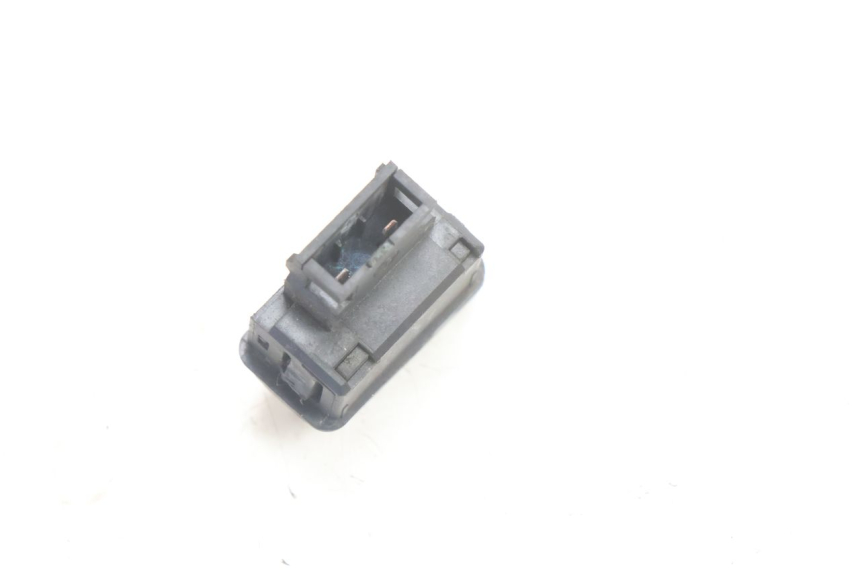photo de COMMUTATORE CLACSON PIAGGIO LIBERTY IGET 4T 50 (2021 - 2025) - Altra angolazione
