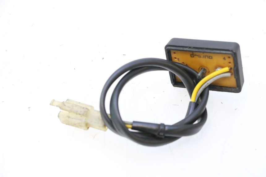 photo de COMMUTATORE CLACSON PEUGEOT LUDIX ONE 14P 50 (2004 - 2013) - Dettaglio del componente