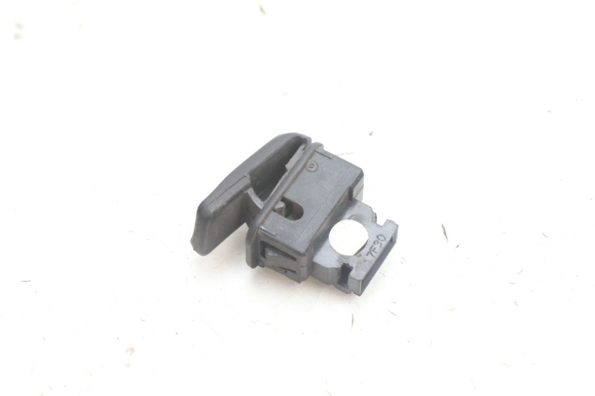 photo de COMMUTATORE CLACSON PIAGGIO MP3 500 (2016 - 2018) - Altra angolazione