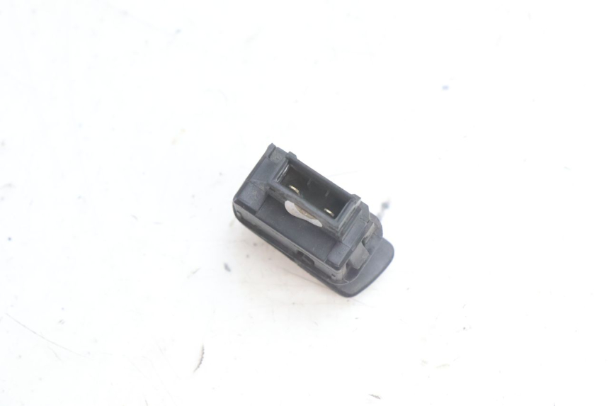 photo de COMMUTATORE CLACSON PIAGGIO MP3 500 (2016 - 2018) - Primo piano tecnico