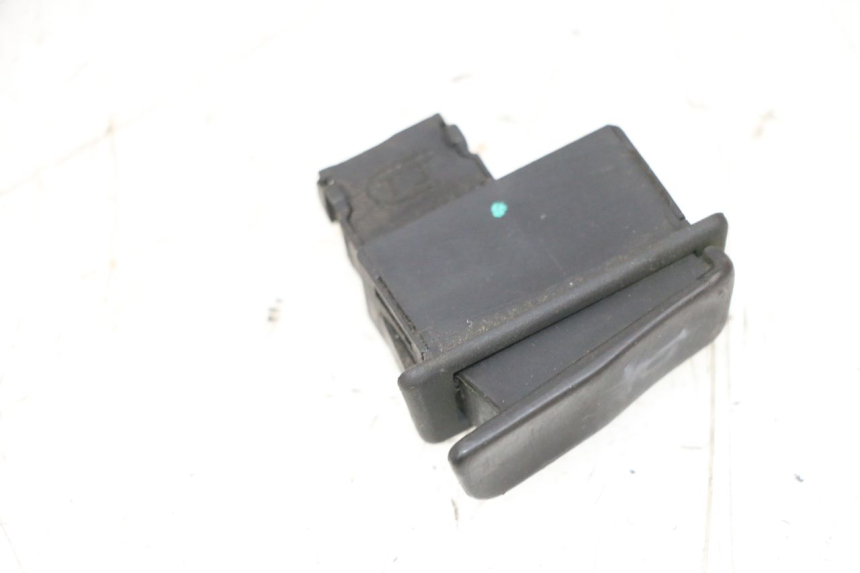 photo de COMANDO CLACSON SYM ORBIT 2 4T 50 (2008 - 2017) - Dettaglio del componente