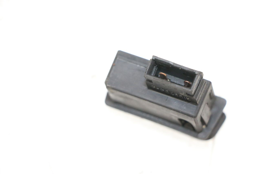 photo de COMANDO CLACSON SYM ORBIT 2 4T 50 (2008 - 2017) - Zoom sullo stato d'uso