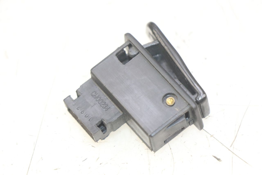 photo de COMMUTATORE CLACSON SYM ORBIT III 3 4T 50 (2021 - 2025) - Dettaglio del componente