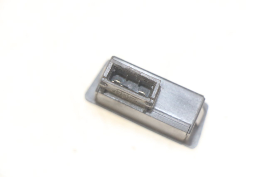 photo de COMMUTATORE CLACSON SYM ORBIT III 3 4T 50 (2021 - 2025) - Zoom sullo stato d'uso