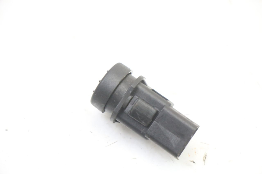 photo de COMMUTATORE CLACSON PIAGGIO NRG POWER PUREJET 50 (2018 - 2021) - Zoom sullo stato d'uso