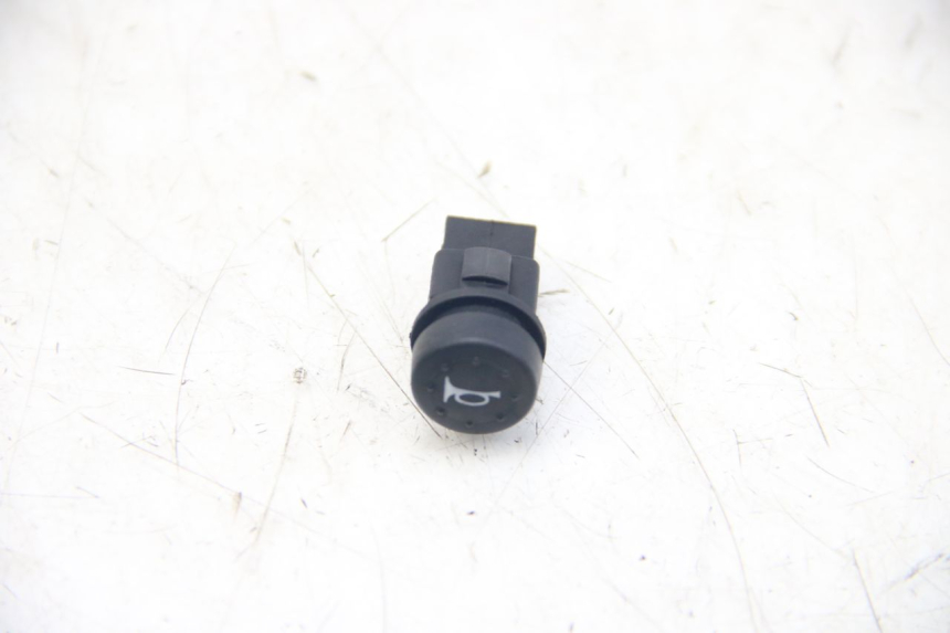 photo de COMANDO CLACSON GILERA RUNNER SP 50 (2009 - 2017) - Zoom sullo stato d'uso