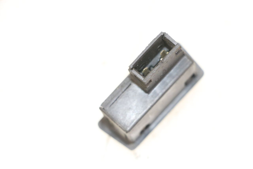 photo de COMANDO CLACSON SYM ORBIT 2 4T 50 (2008 - 2017) - Zoom sullo stato d'uso