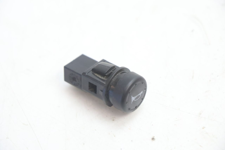 photo de COMMUTATORE CLACSON PIAGGIO TYPHOON 50 (2000 - 2009) - Dettaglio del componente