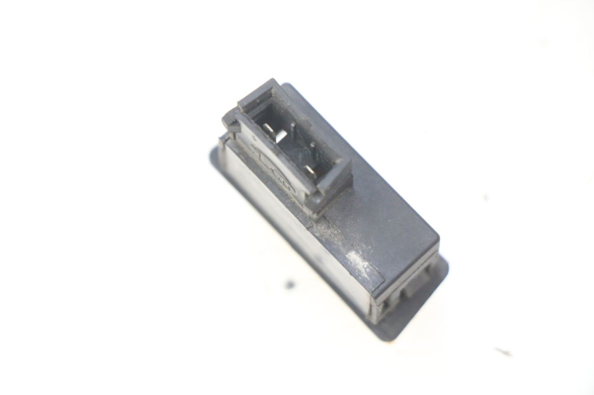 photo de COMANDO CLACSON EUROCKA VIRTUALITY GT 4T 50 (2011 - 2017) - Dettaglio del componente