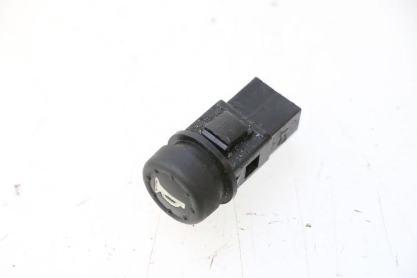 photo de COMANDO CLACSON PIAGGIO ZIP 2T 50 (2009 - 2019) - Zoom sullo stato d'uso