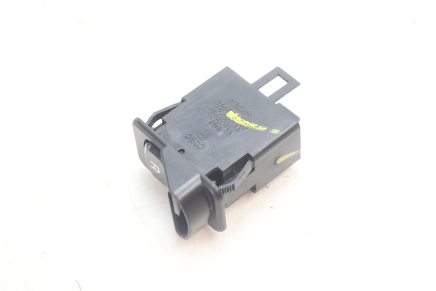 photo de COMANDO MARCIA AVANTI-INDIETRO PIAGGIO MP3 HPE 530 (2022 - 2026) - Primo piano tecnico