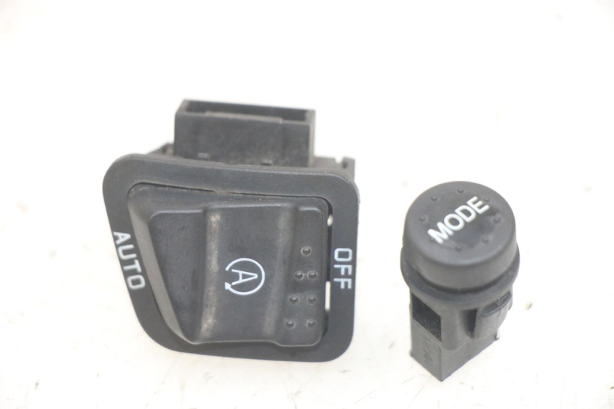 photo de COMMODO PIAGGIO MEDLEY 125 (2016 - 2023) - Vista principale