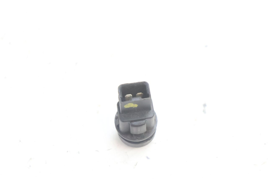 photo de COMMUTATORE PIAGGIO MP3 500 (2016 - 2018) - Altra angolazione