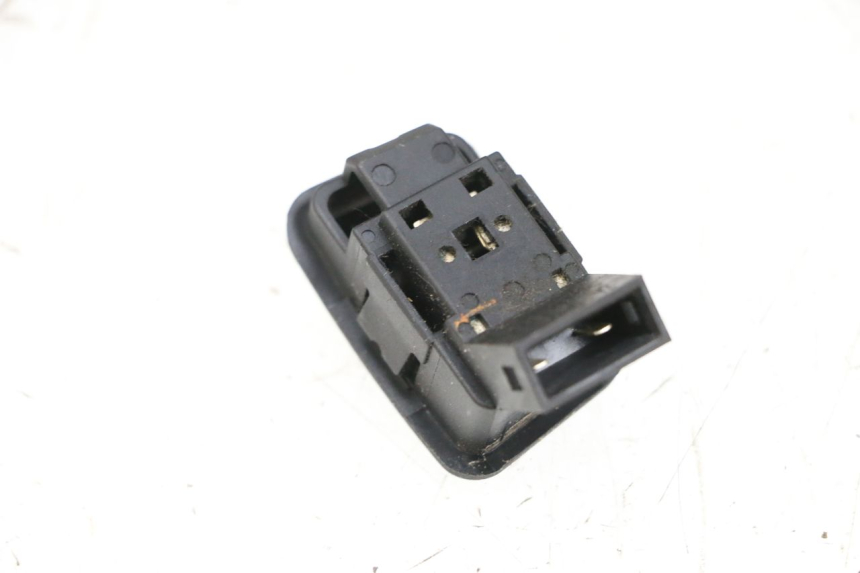 photo de COMMUTATORE YAMAHA NEO'S CORE 1 (2022 - 2026) - Dettaglio del componente