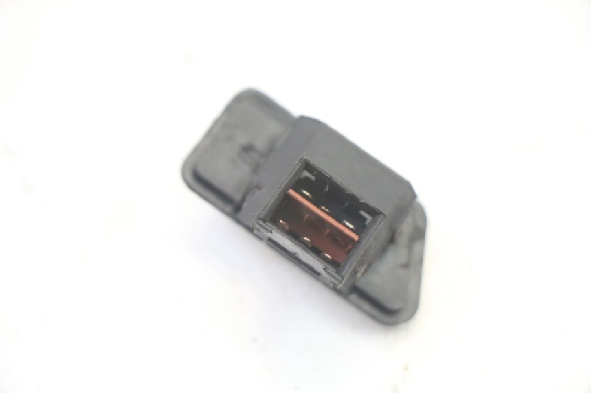 photo de COMMUTATORE LUCI SYM FIDDLE 125 (2008 - 2010) - Primo piano tecnico