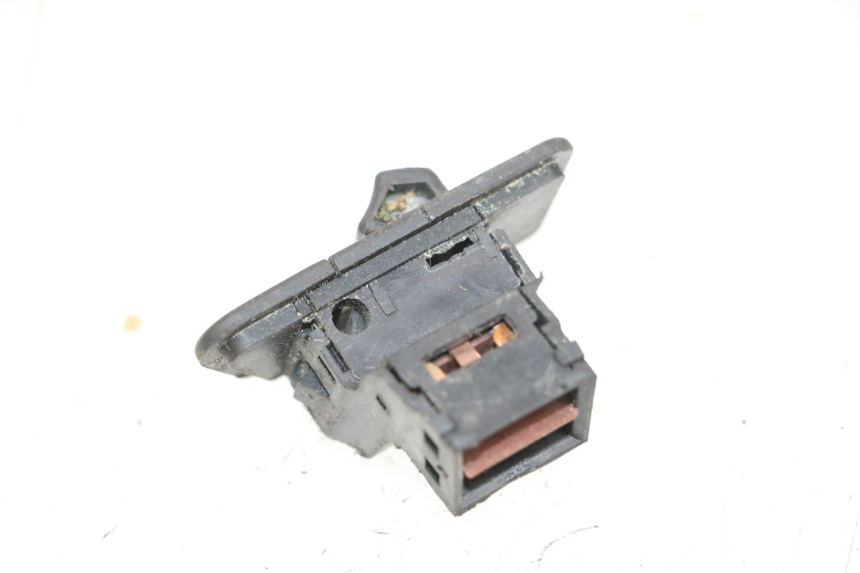 photo de COMMUTATORE LUCI SYM ORBIT 2 50 (2008 - 2014) - Zoom sullo stato d'uso