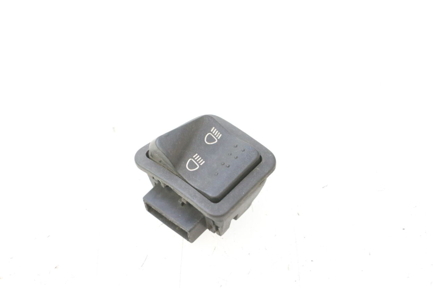 photo de COMANDO LUCE ALTA PIAGGIO FLY 2T 50 (2004 - 2017) - Dettaglio del componente