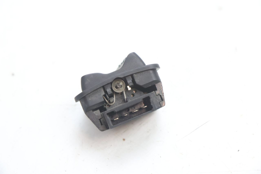 photo de COMMUTATORE LUCI PIAGGIO MP3 LT 400 (2007 - 2012) - Zoom sullo stato d'uso