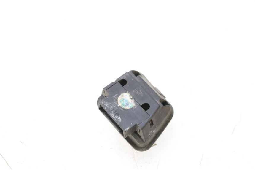 photo de COMMUTATORE LUCI PIAGGIO MP3 125 (2006 - 2014) - Zoom sullo stato d'uso