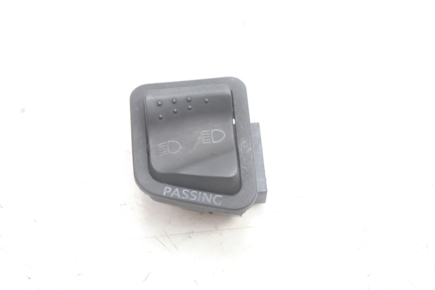 photo de COMMUTATORE LUCI PIAGGIO MP3 125 (2006 - 2014) - Vista principale
