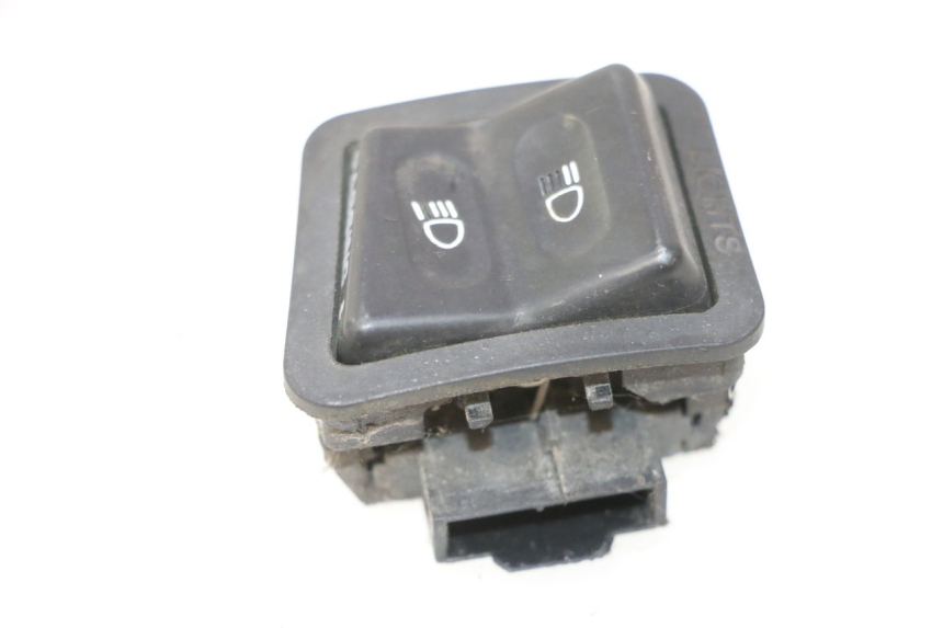 photo de COMMUTATORE LUCI KYMCO LIKE 4T 50 (2019 - 2025) - Primo piano tecnico