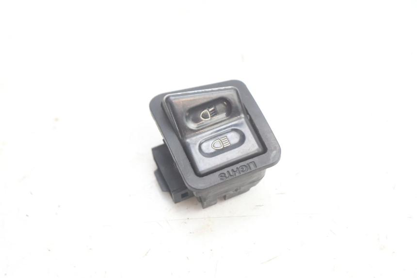 photo de COMMUTATORE LUCI KYMCO LIKE 4T 50 (2019 - 2025) - Dettaglio del componente
