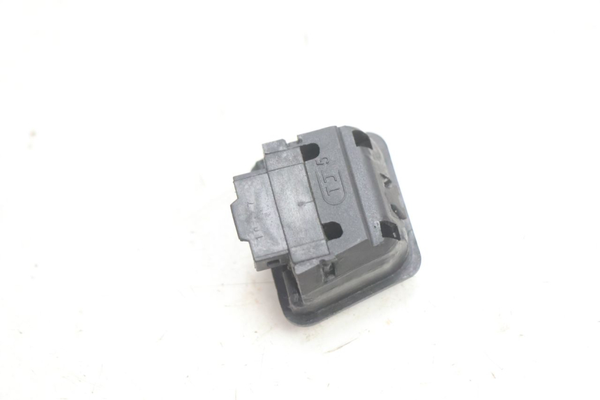 photo de COMMUTATORE LUCI KYMCO LIKE 4T 50 (2019 - 2025) - Altra angolazione