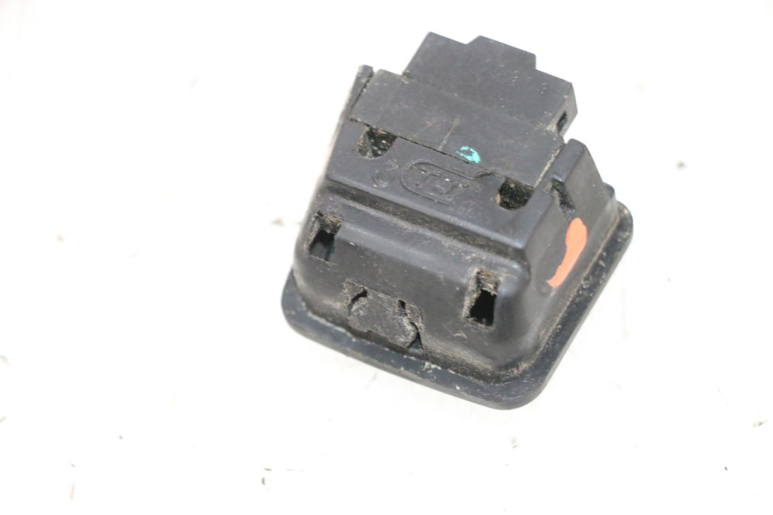 photo de COMMUTATORE LUCI SYM ORBIT 2 50 (2008 - 2014) - Zoom sullo stato d'uso