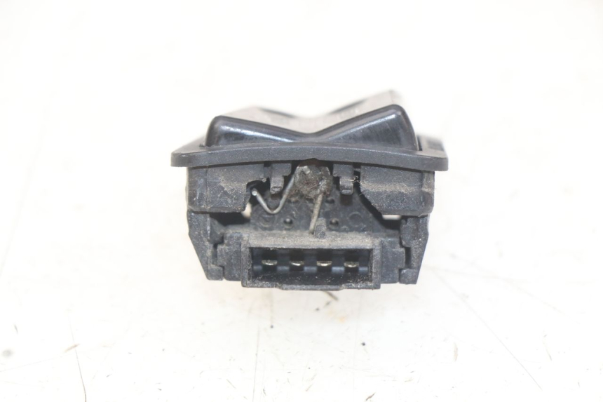 photo de COMMUTATORE LUCI SYM ORBIT III 3 4T 50 (2021 - 2025) - Zoom sullo stato d'uso