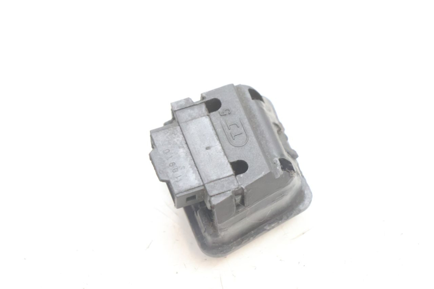 photo de COMMUTATORE LUCI SYM ORBIT III 3 4T 50 (2021 - 2025) - Altra angolazione