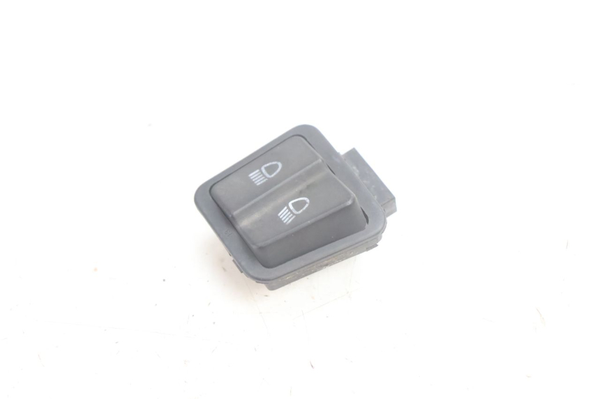 photo de COMMUTATORE LUCI JM MOTORS SANTANA EVO 50 (2024 - 2026) - Zoom sullo stato d'uso