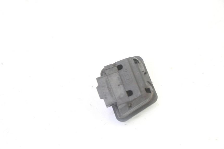 photo de COMANDO LUCI ALTE PEUGEOT TWEET 4T 50 (2018 - 2022) - Altra angolazione