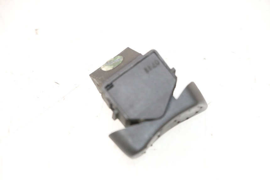 photo de COMANDO LUCI ALTE PIAGGIO VESPA LX 2T 50 (2005 - 2013) - Dettaglio del componente