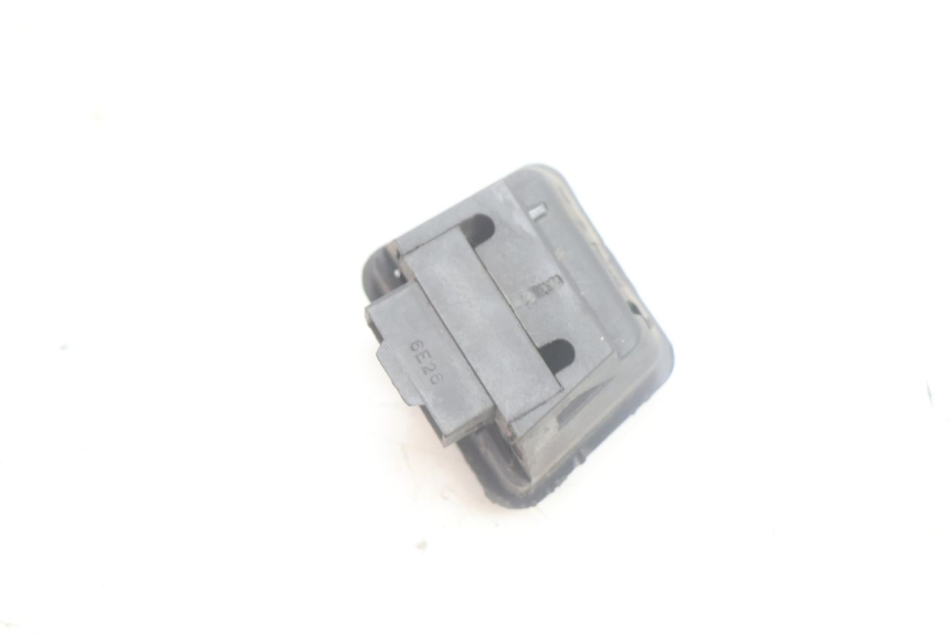 photo de COMANDO LUCE ALTA YAMAHA XMAX X-MAX 125 (2006 - 2009) - Altra angolazione