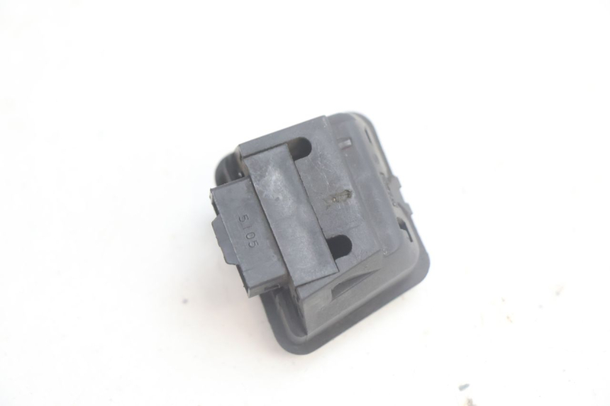 photo de COMANDO LUCE ALTA YAMAHA XMAX X-MAX 125 (2006 - 2009) - Altra angolazione