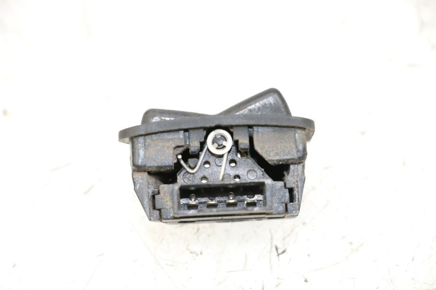 photo de COMANDO LUCE ALTA SYM X-PRO 4T 50 (2014 - 2021) - Zoom sullo stato d'uso