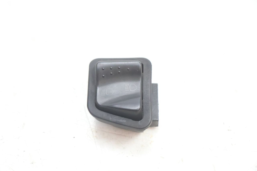 photo de COMMUTATORE LUCI PIAGGIO X8 STREET 125 (2006 - 2007) - Vista principale