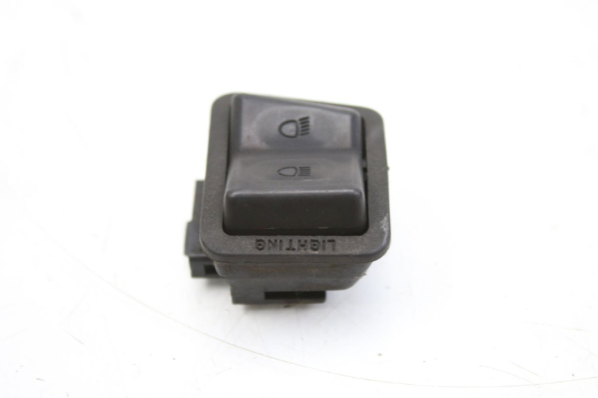 photo de COMANDO LUCE ALTA YAMAHA XMAX X-MAX 125 (2006 - 2009) - Zoom sullo stato d'uso