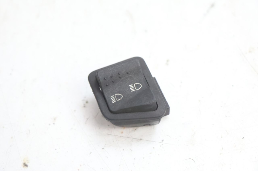 photo de COMANDO LUCE ALTA PIAGGIO ZIP 2T 50 (2009 - 2019) - Vista principale