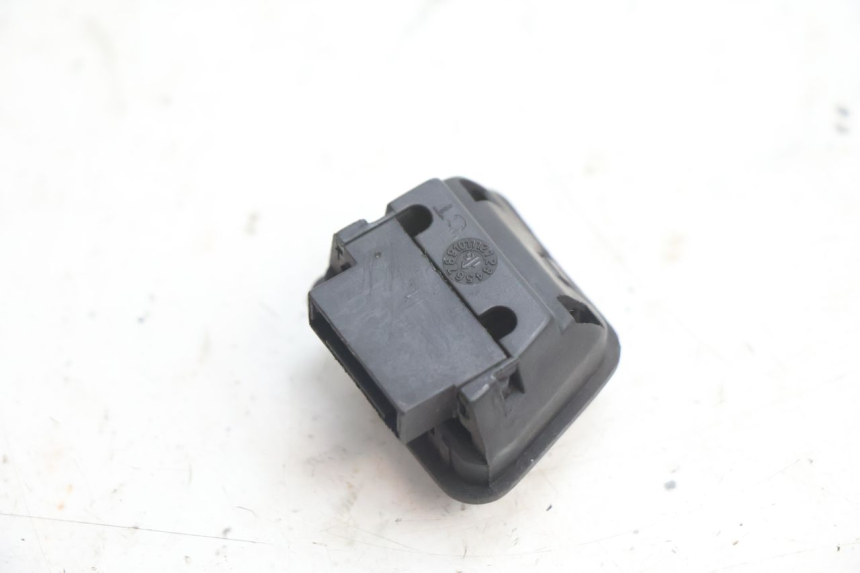 photo de COMANDO LUCE ALTA PIAGGIO ZIP 2T 50 (2009 - 2019) - Altra angolazione