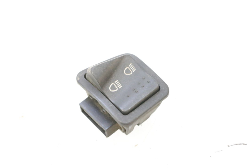 photo de COMANDO LUCE ALTA PIAGGIO ZIP 4T 50 (2018 - 2020) - Dettaglio del componente