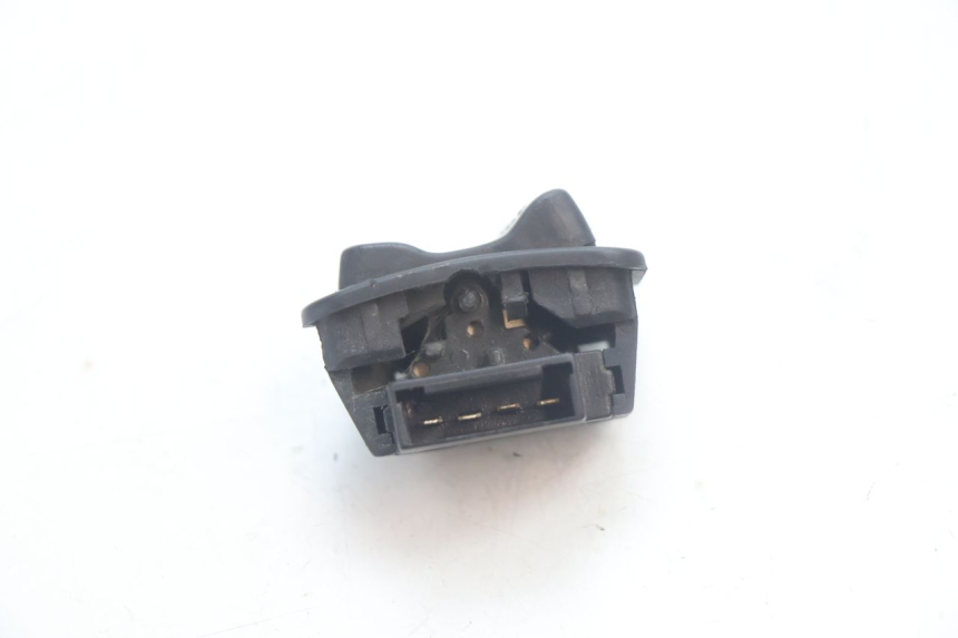 photo de COMANDO LUCI ALTE PIAGGIO ZIP 4T 50 (2006 - 2017) - Zoom sullo stato d'uso