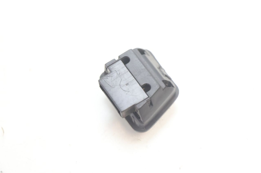 photo de COMANDO LUCI ALTE PIAGGIO ZIP 4T 50 (2006 - 2017) - Altra angolazione