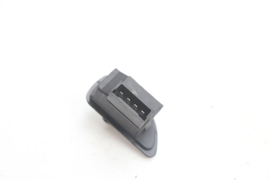 photo de COMMODO ROLL LOCK PIAGGIO MP3 LT 400 (2007 - 2012) - Altra angolazione