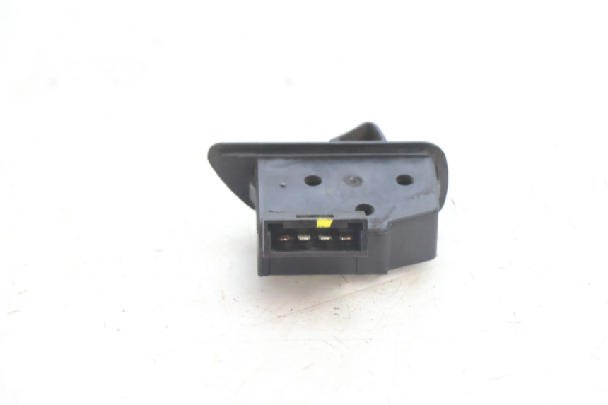 photo de COMMUTATORE ROLL LOCK PIAGGIO MP3 500 (2016 - 2018) - Altra angolazione